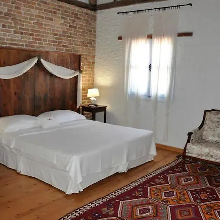 Moy بيت ريفي 3*