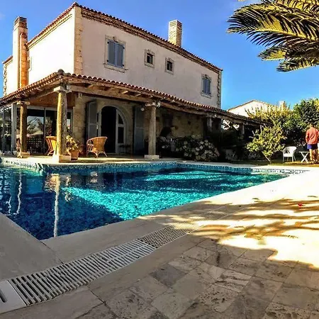 Moy بيت ريفي ألاتشاتي